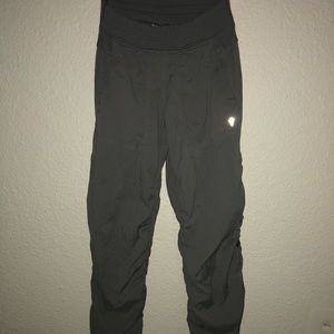 Ivivva/Lululemon studio pants